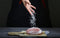 Miya salt-Himalaya zout- Keukenzout-tafelzout -Het is in grove korrel form-Geschikt voor Steak en vis.-* 100% natuurlijk * niet verfijnd.500 gram